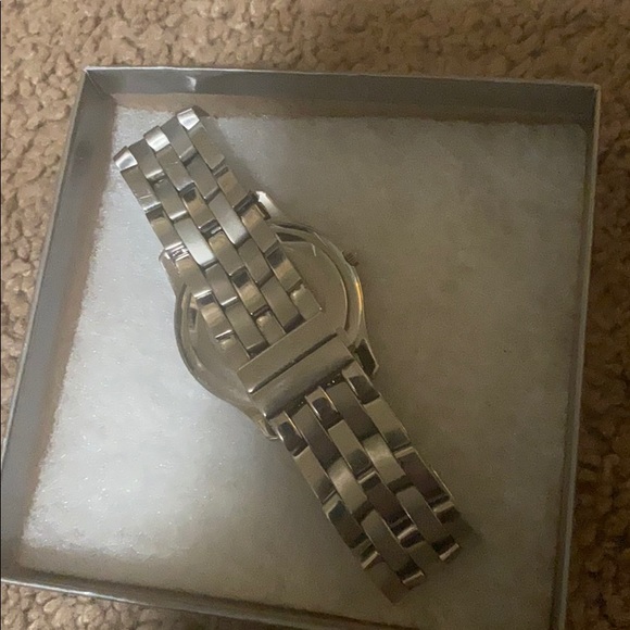 Gucci watch - Picture 2 of 4